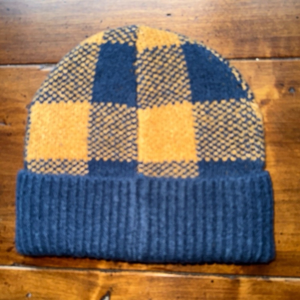 Beanie Steve Madden Navy Blue Mustard Buffalo Plaid Cuffed Knit Hat Unisex EUC - Picture 2 of 5